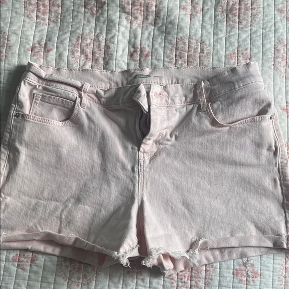 Old Navy Soft Pink Women's Jean Shorts - Picture 1 of 4